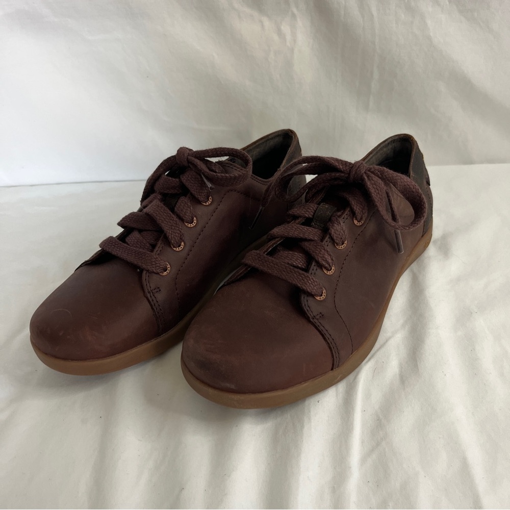 Chaco Women's Ionia Lace Leather sneakers in mahogany brown
